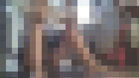 ★制服生パンＭ字でシャコシャコ歯磨き★