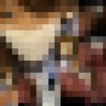 美しい人が大勢の前で触られまくるエロさ・・