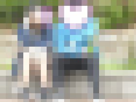 （ＦＨＤ）大変です！！彼氏との会話に夢中になり、パンツが見えてますよ２００