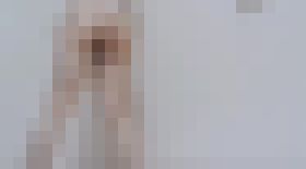 立ちながら可愛くうんちする素人ちゃん！