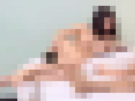 彼女に内緒で性行為の様子を盗撮する眼鏡君