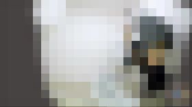《排泄動画》校内女子トイレに設置された秘密のノゾキアナ①